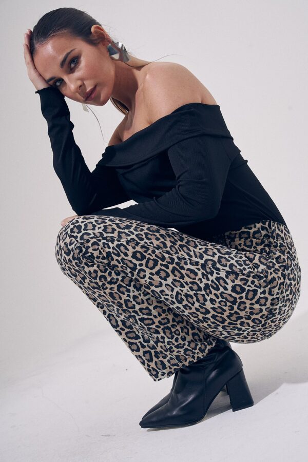 Pantalón recto de gabardina Animal Print Art. 929 - Imagen 3